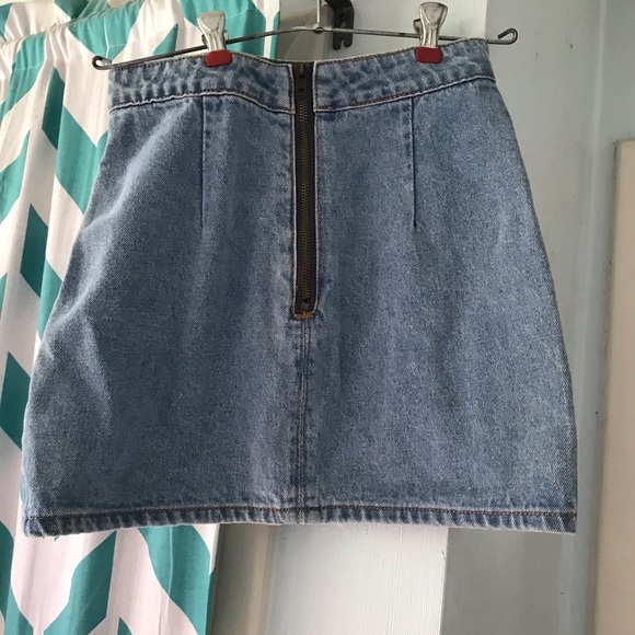 Classic Denim Mini Skirt - Picture 2 of 5